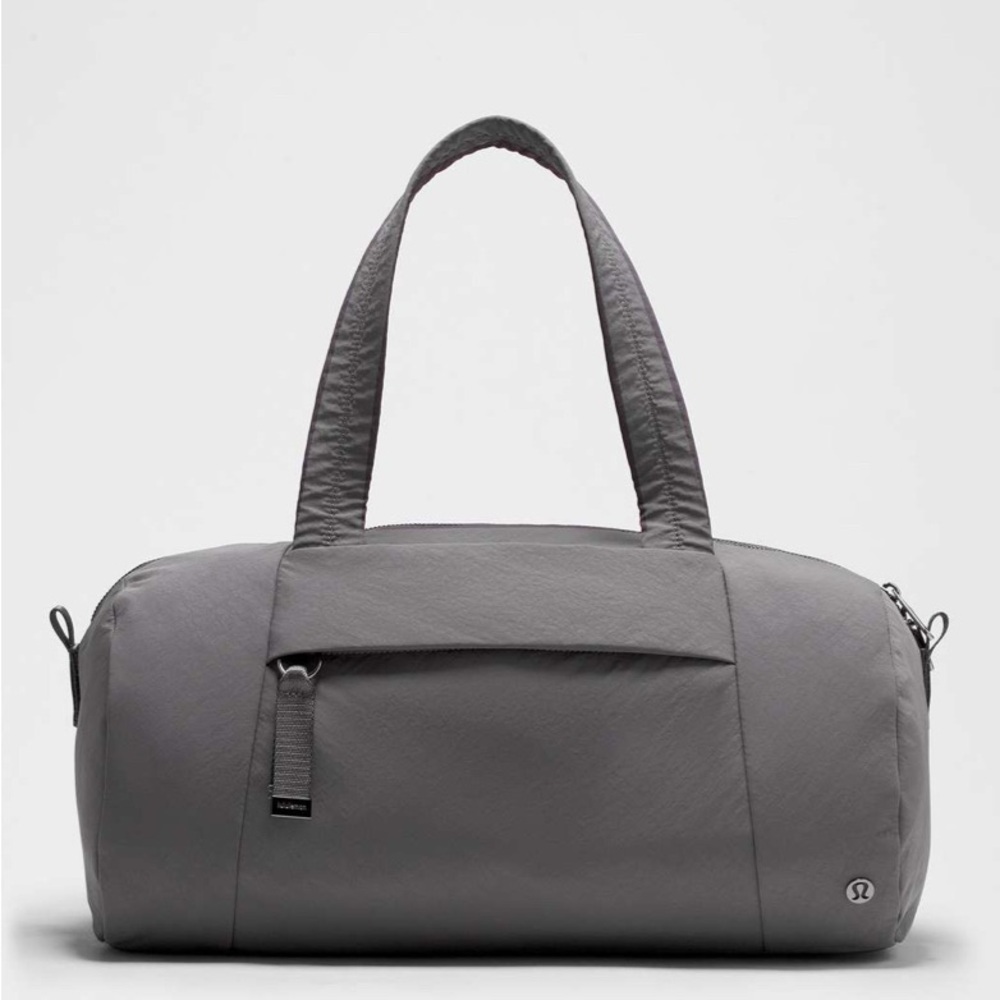 Lululemon On My Level Barrel Duffle Bag 16L